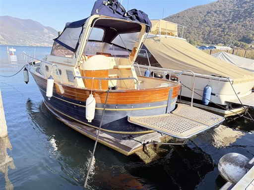 Nautica Esposito Futura Cabin 7,50