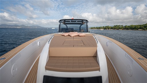 Orange-Yachting-Listing-on-YachtWay-34