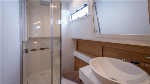 Orange-Yachting-Listing-on-YachtWay-48