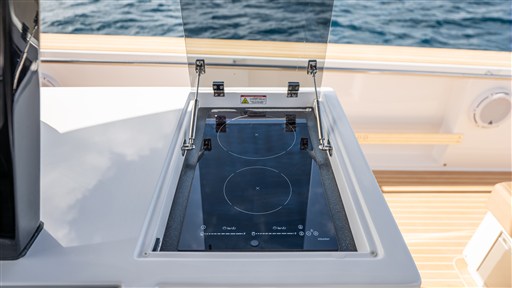 Orange-Yachting-Listing-on-YachtWay-37