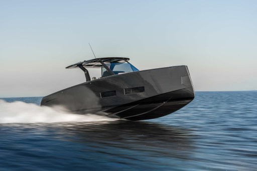 2026 Pardo Yachts 43 cruising swiftly on open water.