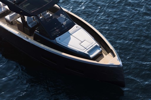 Luxury Pardo Yachts 43, 2026 model, cruising on serene blue waters.