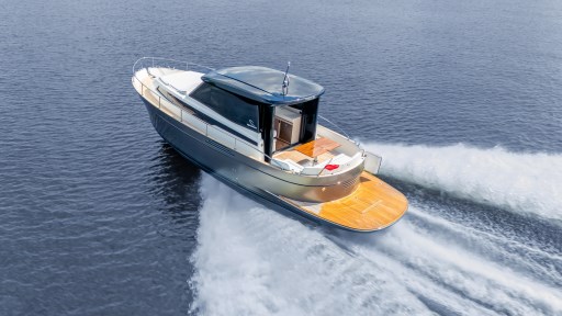 Orange-Yachting-Listing-on-YachtWay-7.jpg