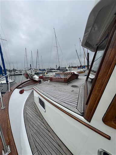 Chien Hwa Single Cabin Trawler 16TAI-YAN
