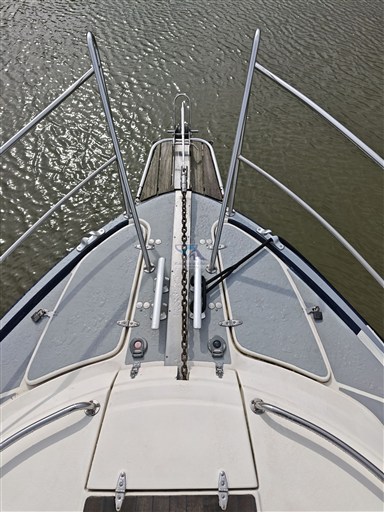 Saga 32 9