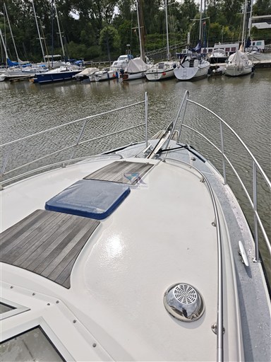 Saga 32 8