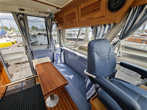 Saga 32 21