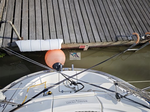 Bavaria 36 12