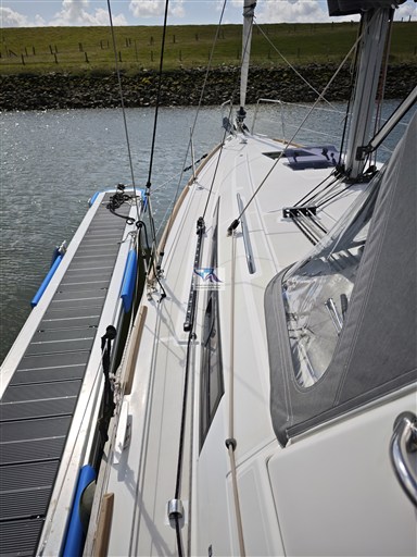 Oceanis 35.1  51