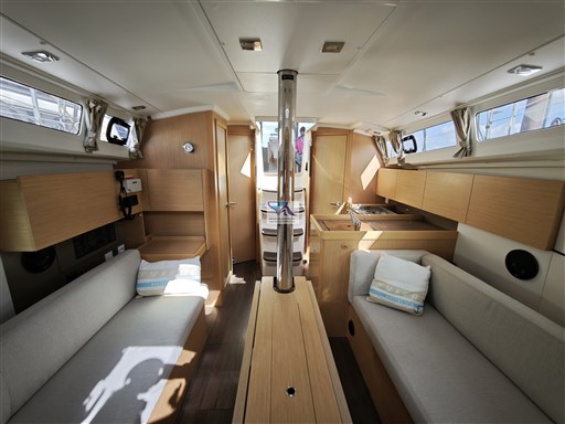 Oceanis 35.1  28