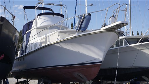 De Amer Amerglass 32 Ak Ii Fly Refit To Be Finished