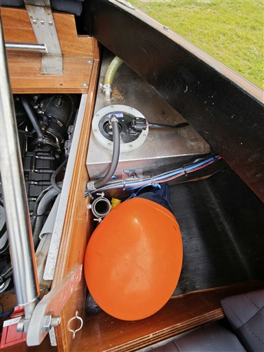 Kaiser 650 Super Sport 12
