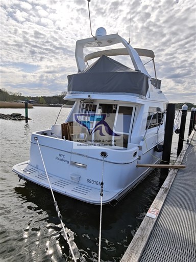 Ocean Alexander 42  33