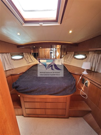 Ocean Alexander 42  1