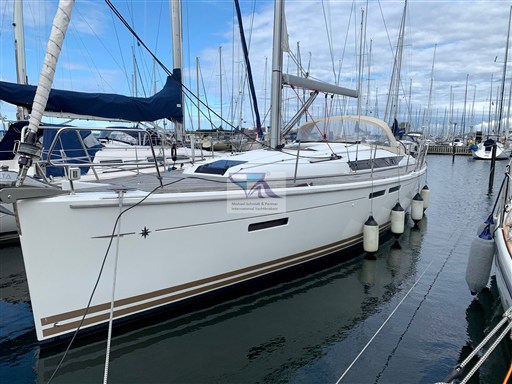 Sun Odyssey 409  4