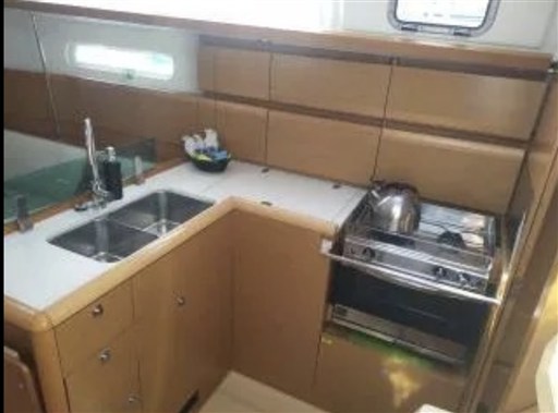 Jeanneau Sun Odyssey 389  ZIVJELLI 7