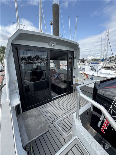 Voyager 700 Cabin SEEWOLFF II 13