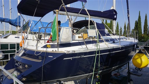 Comar Comet 38'
