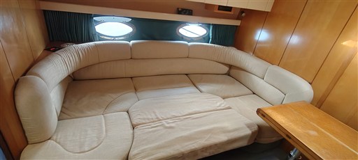 a05e7031-76f0-47d1-8ea6-058f67c016fe