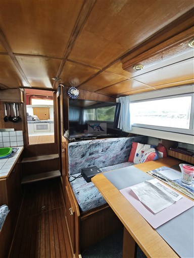 Amerglass 32 AK 24