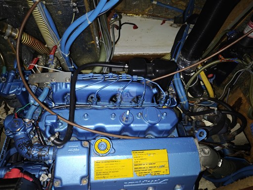 HR 38 200
