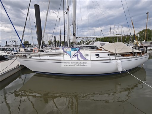 Olympia Yachts Carter 33