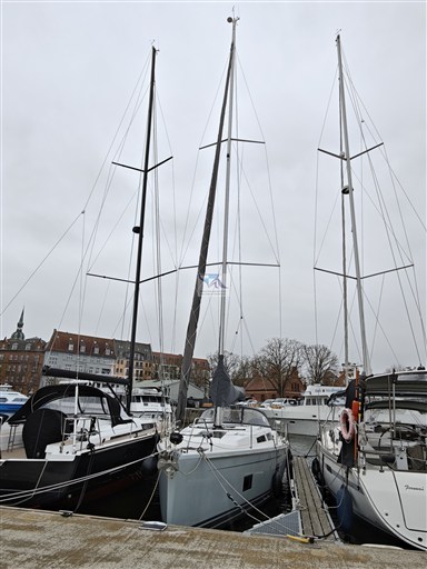 Hanse 418 EDGE 5
