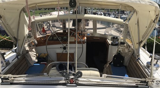 ktc_endeavor_cockpit