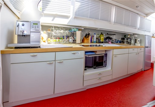 15m Stahlmotoryacht BERDA 38