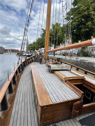 Dawartz Schoneryacht LA PALOMA 32