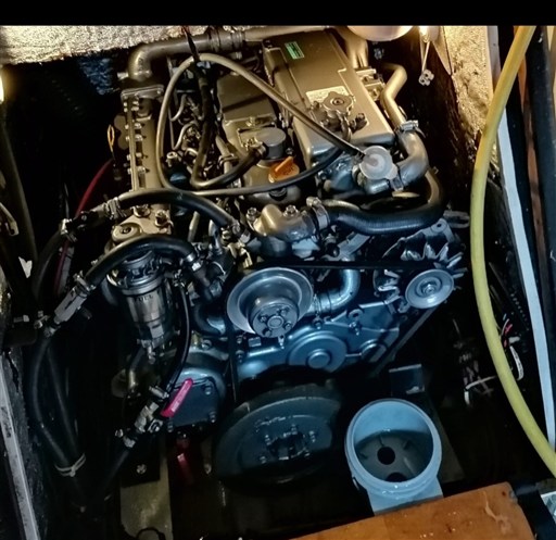 Screenshot_20250319_172833_com_hihonor_photos_SlotAlbumActivity