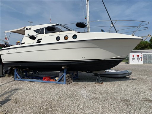 1b9351d8-06b1-4916-b300-e4472544f9fb