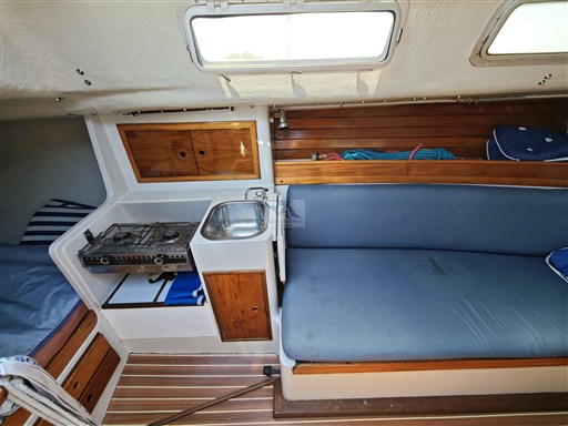 J 35 19