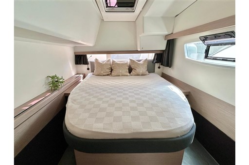 2021-fountaine-pajot-isla-40-sail-9970525-20251006194645277-1