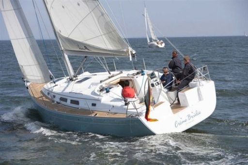 3 Hanse400 sisterboat