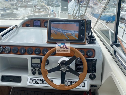 Marex 290  18