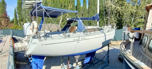 Cantiere Del Pardo Grand Soleil 34