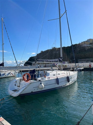 Beneteau Oceanis 323