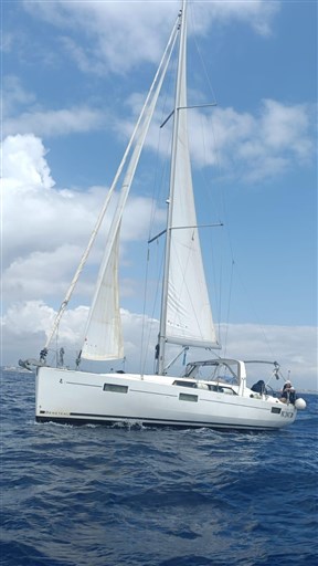 Beneteau Oceanis 41.1
