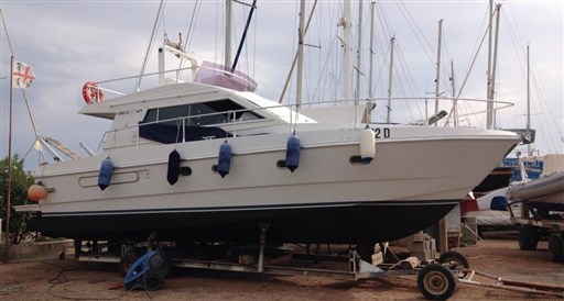 Ferretti 36 Fly