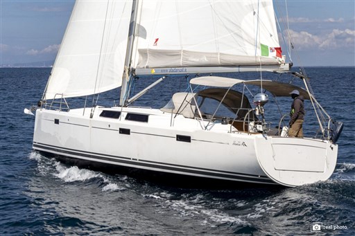 Hanse 415