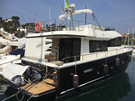Cranchi Eco Trawler 53
