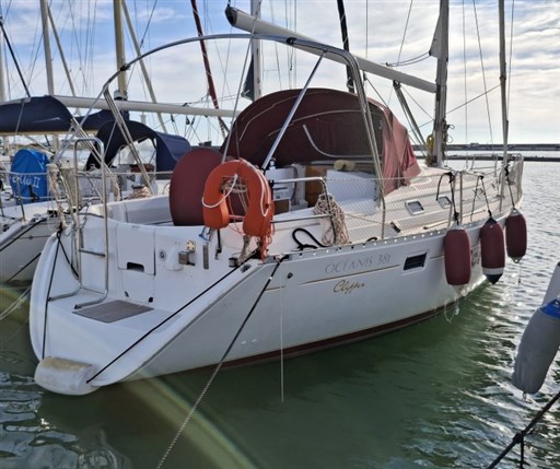 Beneteau Oceanis 381
