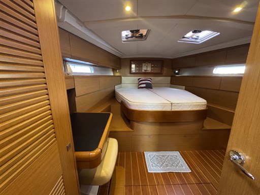 Jeanneau 53 - 61