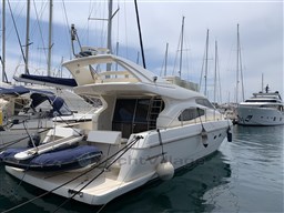 Ferretti 46