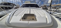 Ferretti 46 coperta