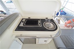 Maine 480_mobile con frigo e grill sul fly