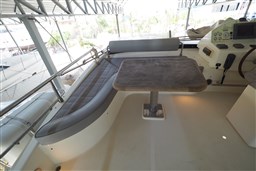 Maine 480_divano e tavolo fly