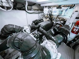 Princess V70 engine s