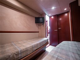 Princess V70 guest tv